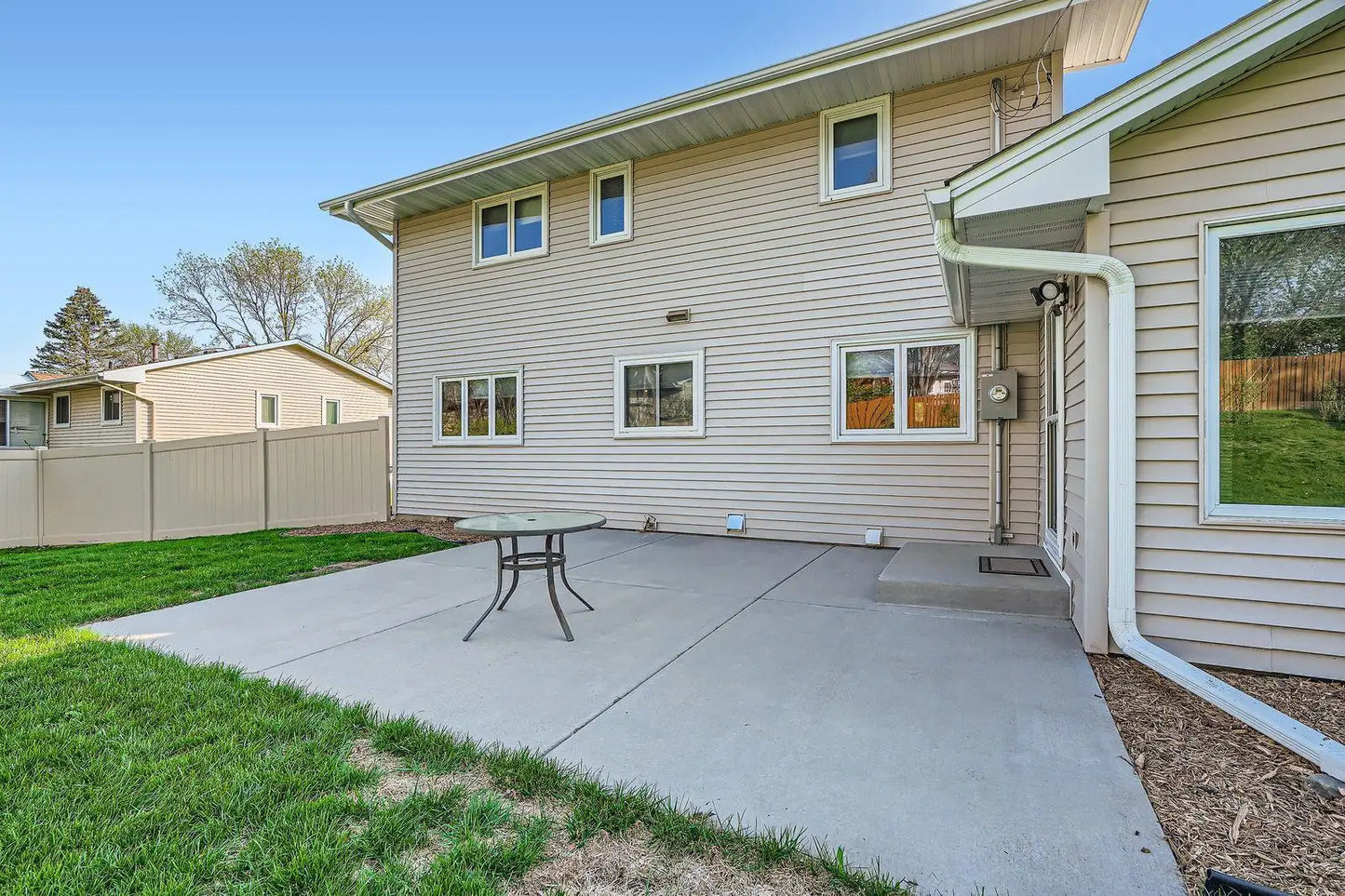 3105 Mcleod Street, Burnsville, MN 55337