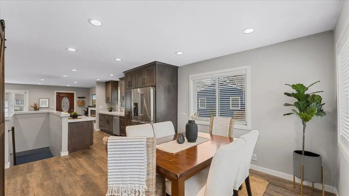 6930 Clay Avenue, Inver Grove Heights, MN 55076