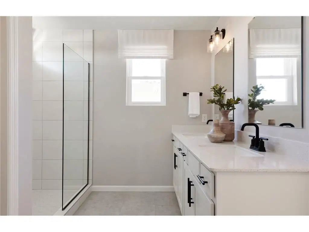 1584 Aclare Ridge, Rosemount, MN 55068