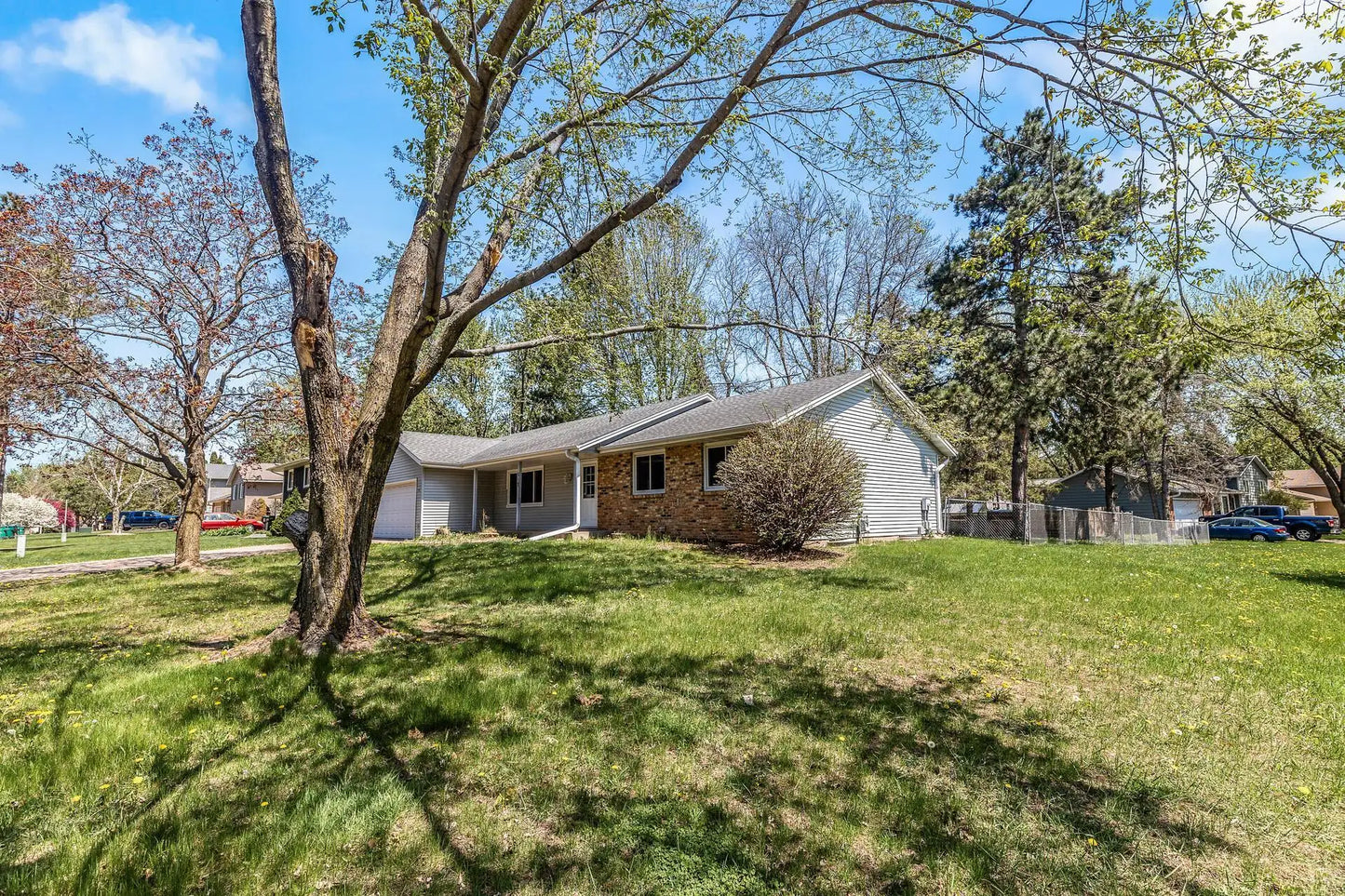 519 Edgewood Avenue, Stillwater, MN 55082