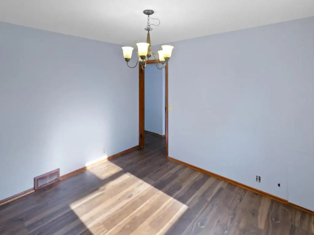 5232 Vincent Avenue, Minneapolis, MN 55430