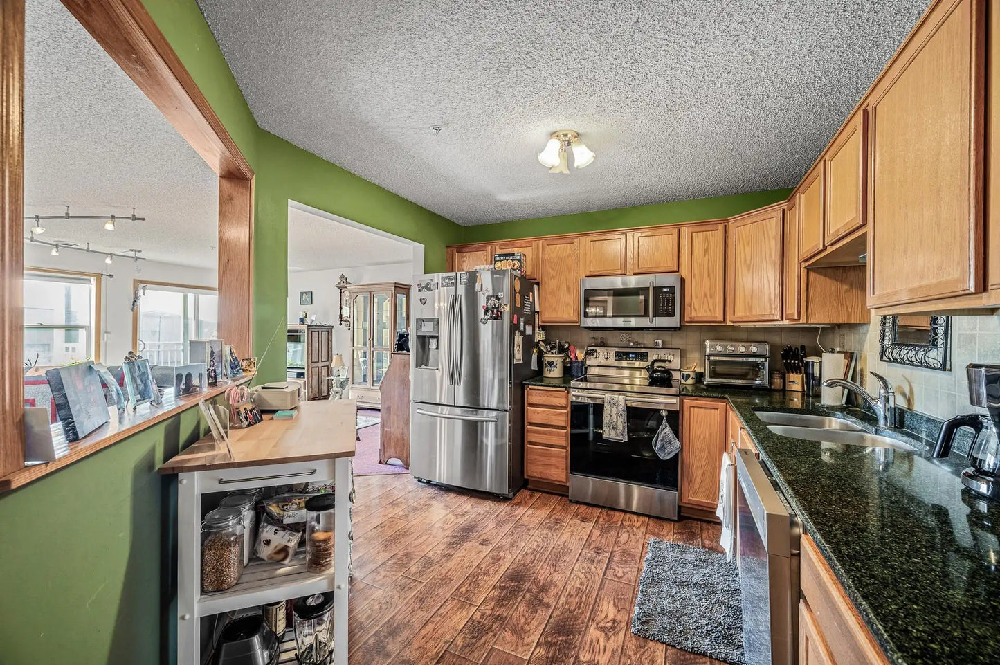 2231 Penn Place, North Saint Paul, MN 55109