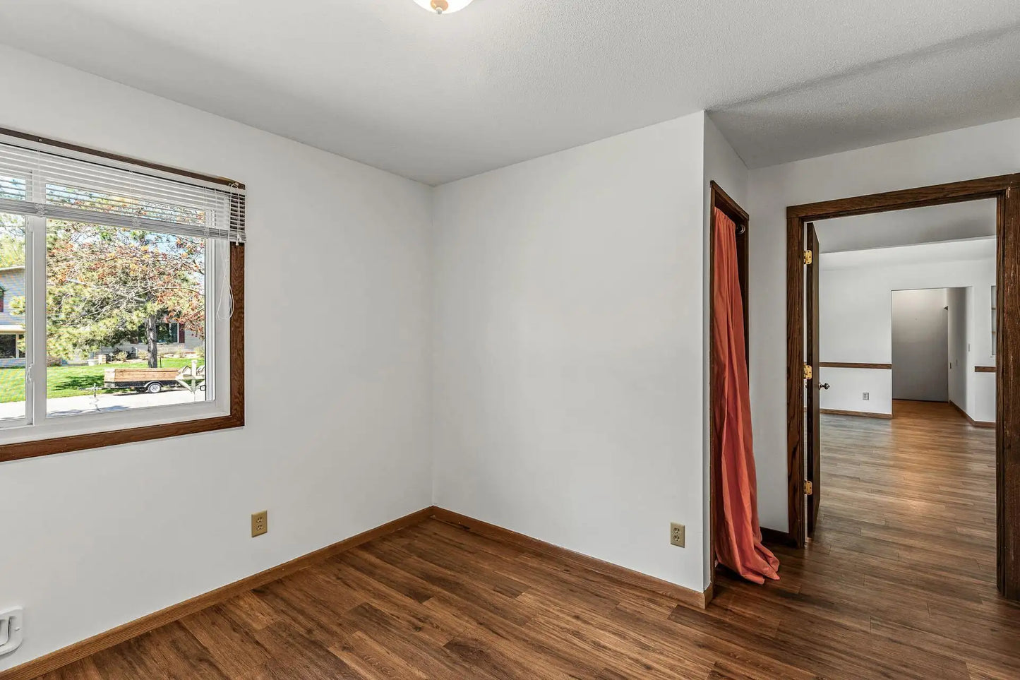 519 Edgewood Avenue, Stillwater, MN 55082