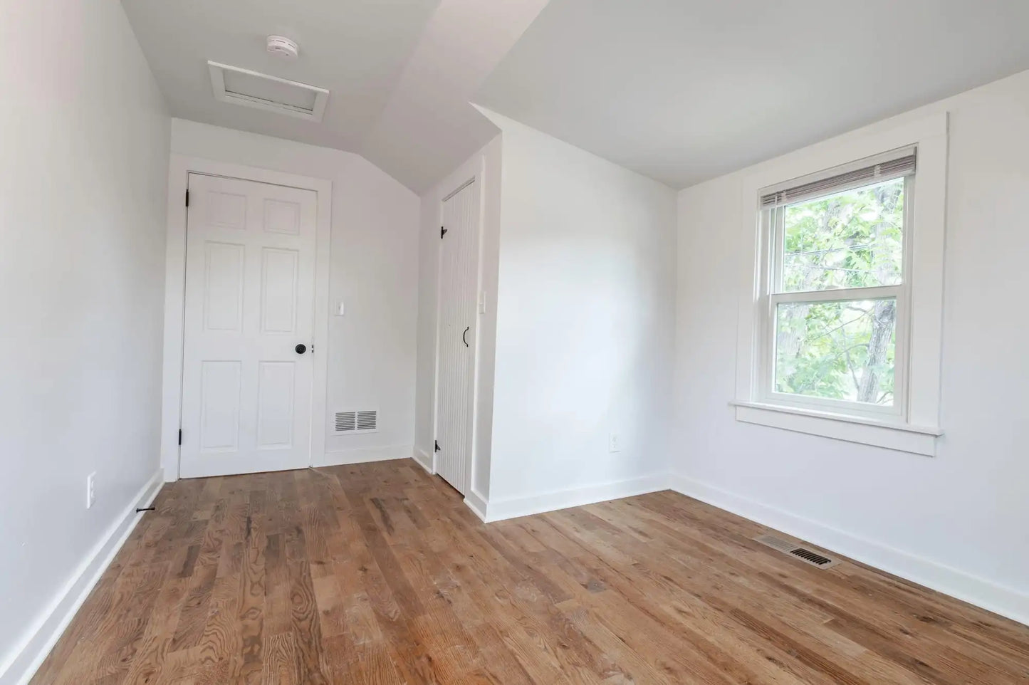 361 Morse Avenue, Excelsior, MN 55331