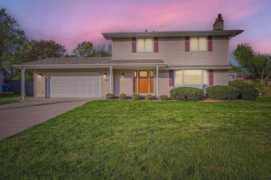 3105 Mcleod Street, Burnsville, MN 55337