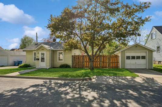 2647 Abbott Avenue, Robbinsdale, MN 55422