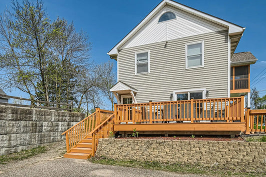401 Highway 7 , Excelsior, MN 55331
