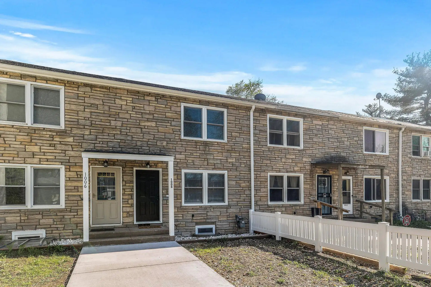 1008 Carroll Avenue, Saint Paul, MN 55104