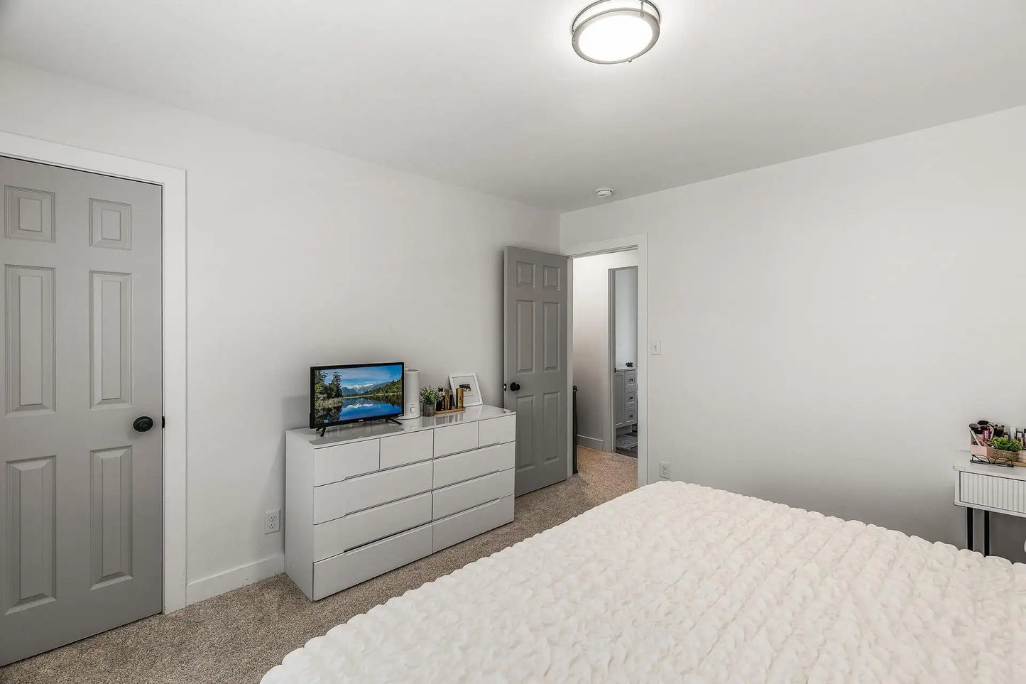 1008 Carroll Avenue, Saint Paul, MN 55104