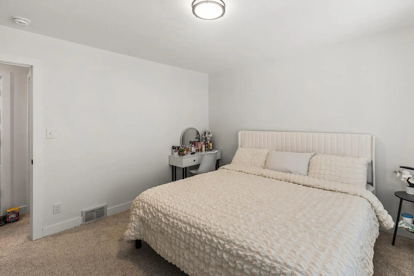 1008 Carroll Avenue, Saint Paul, MN 55104