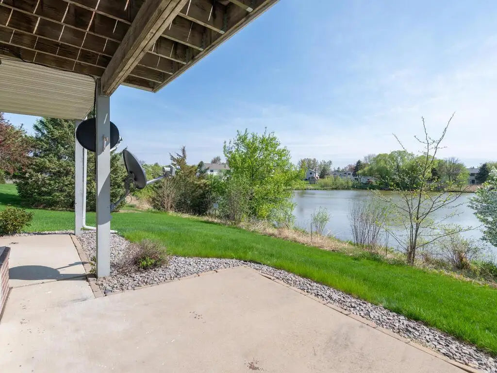 15157 Crestone Circle, Rosemount, MN 55068